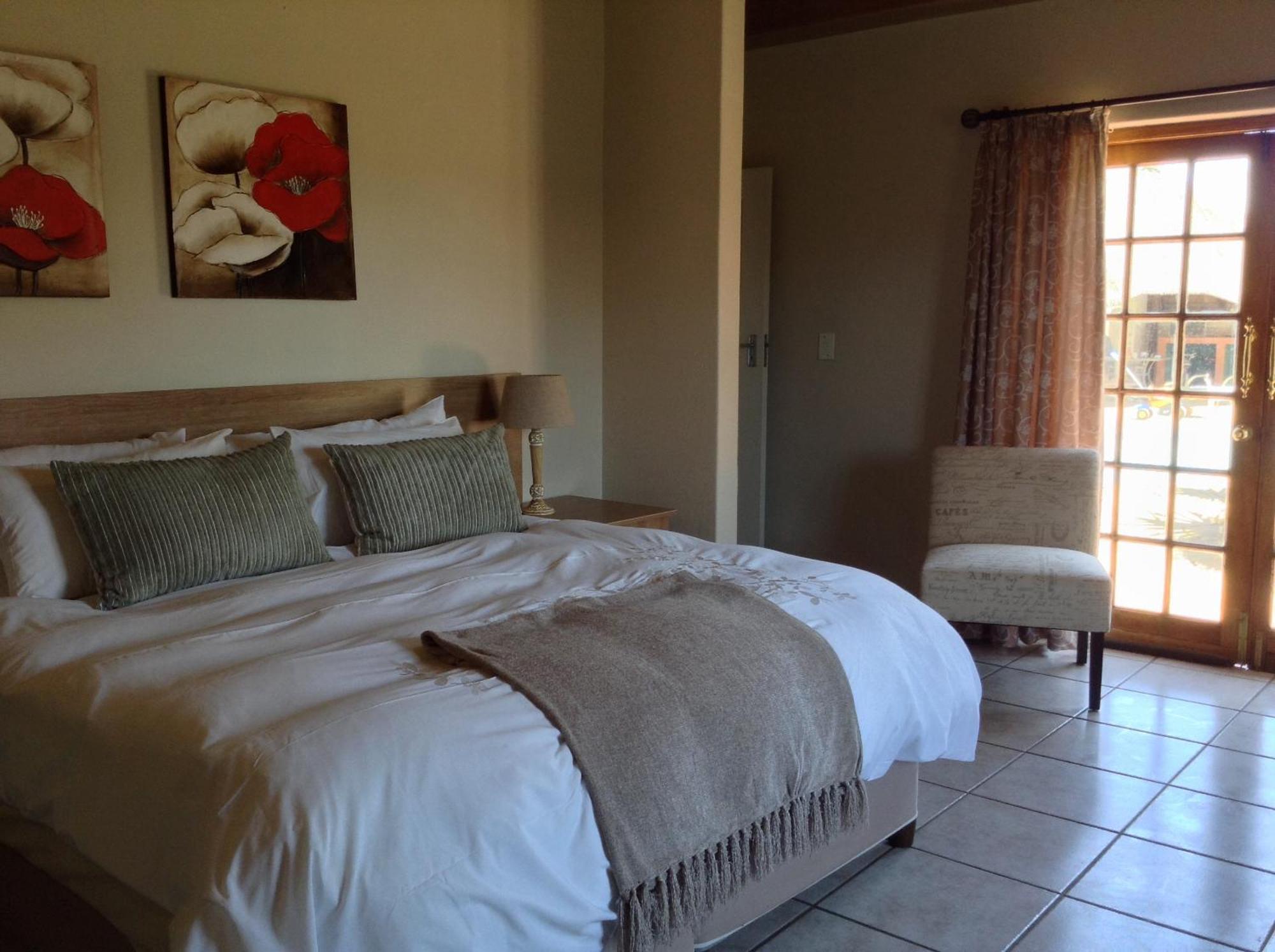 12 On Vaal Drive Guesthouse Vanderbijlpark Rom bilde